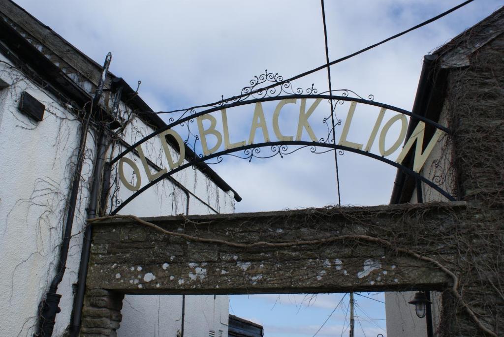 The Old Black Lion 헤이온와이 외부 사진